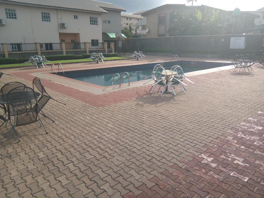 Neocourts Hotel Enugu Zewnętrze zdjęcie