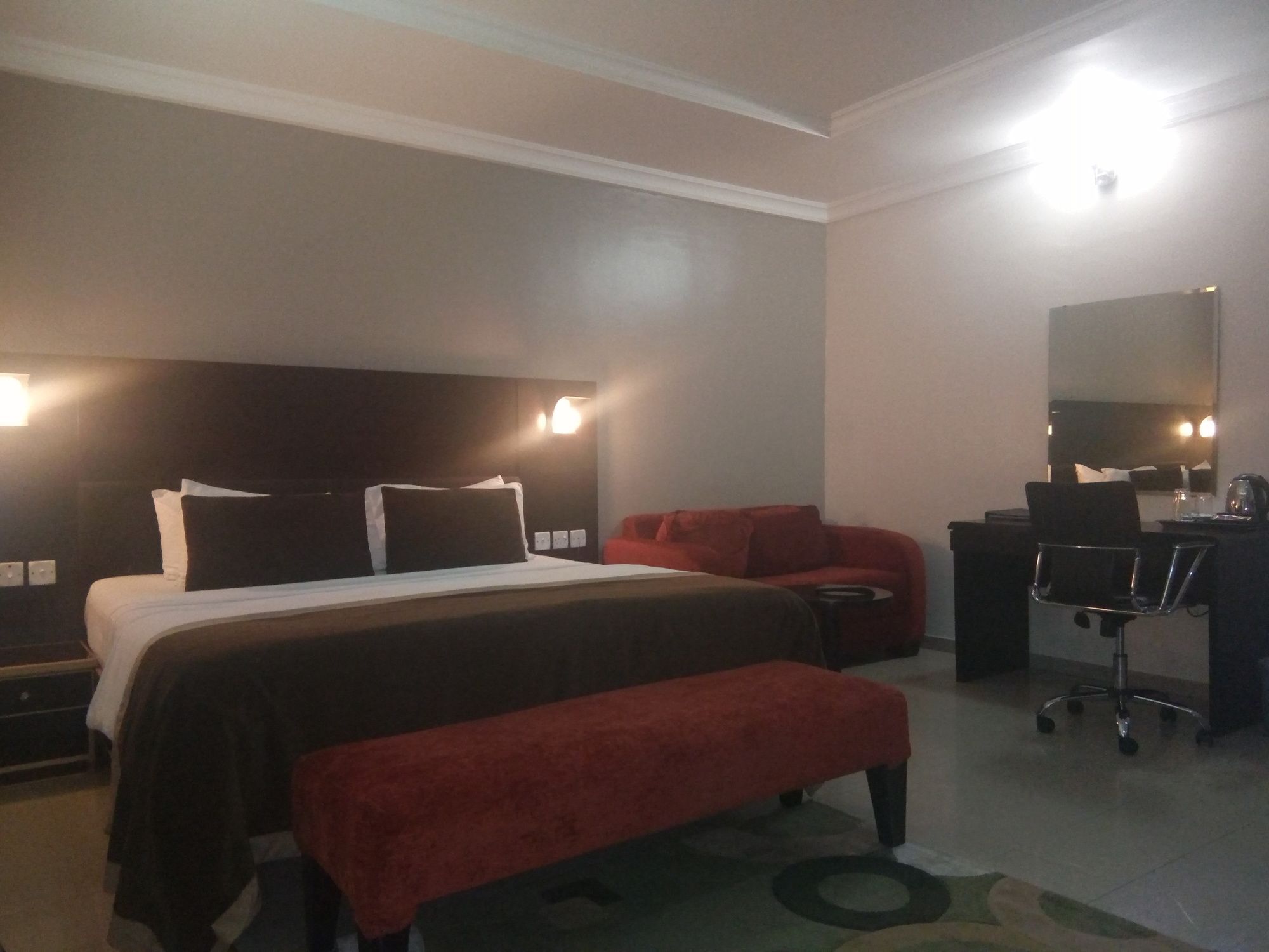 Neocourts Hotel Enugu Zewnętrze zdjęcie